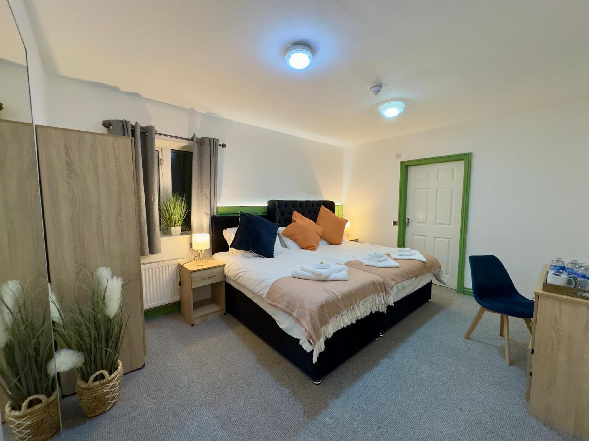 Coastal Park Accommodation Llanelli Buitenkant foto