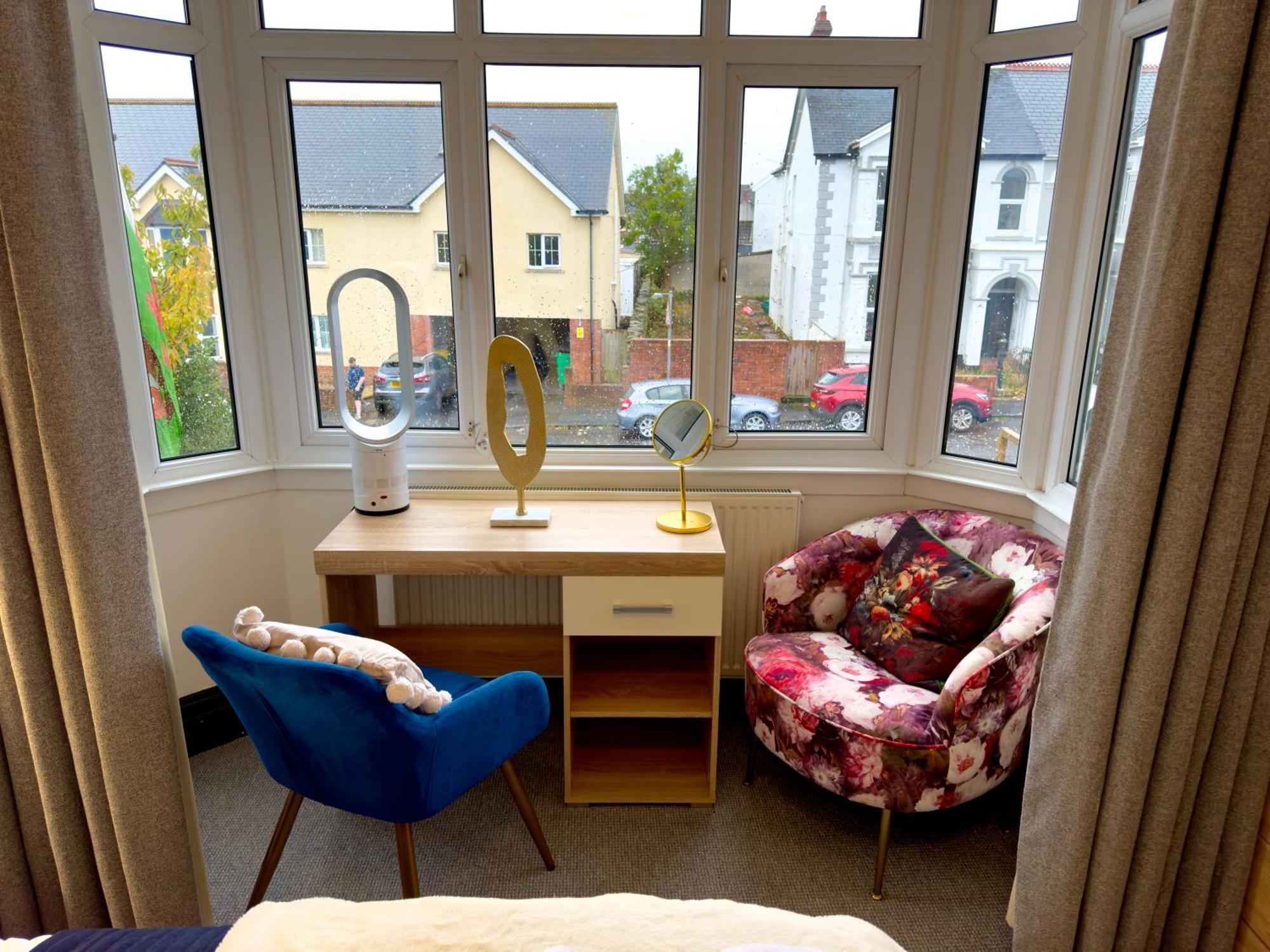 Coastal Park Accommodation Llanelli Buitenkant foto