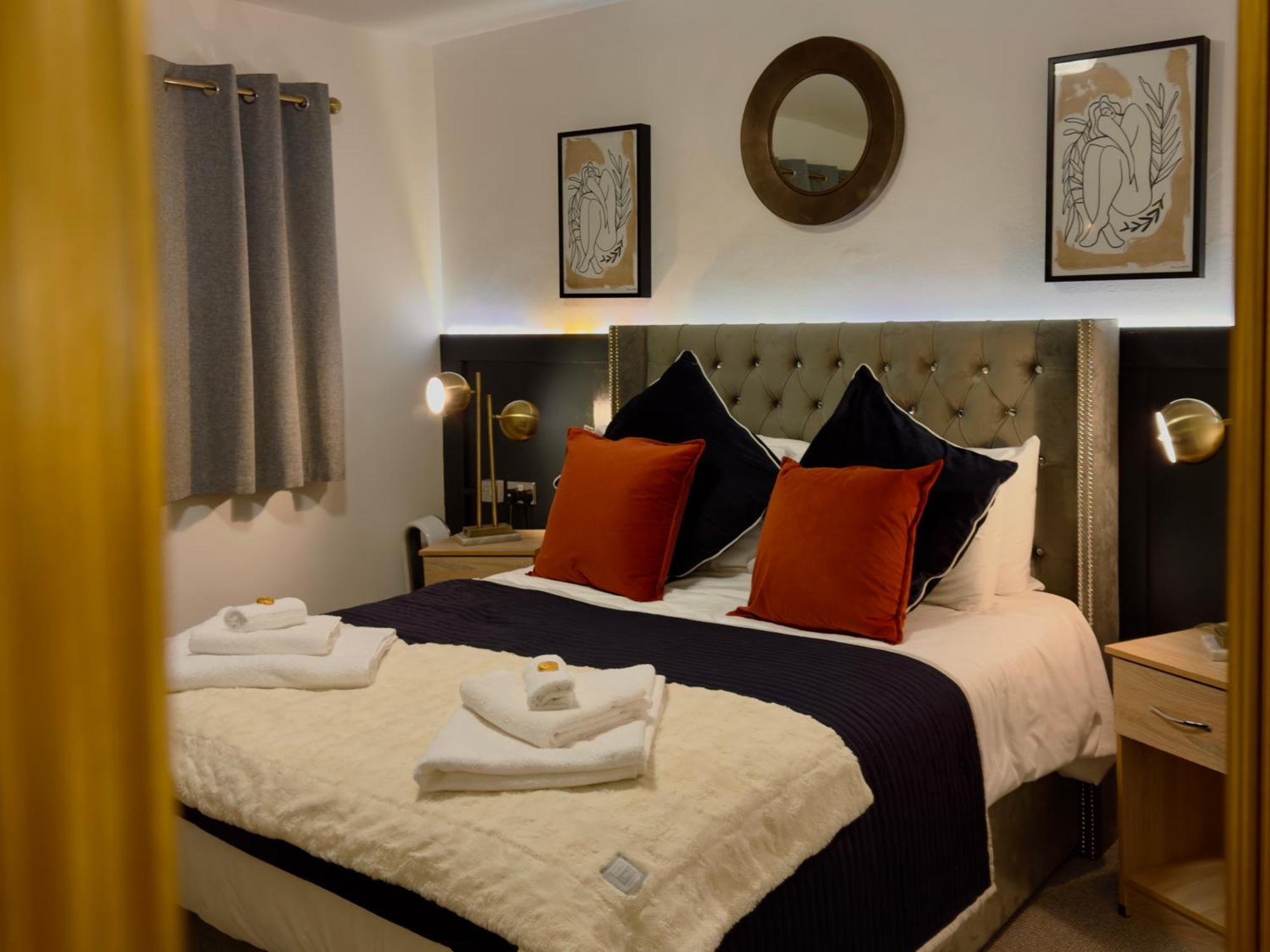 Coastal Park Accommodation Llanelli Buitenkant foto