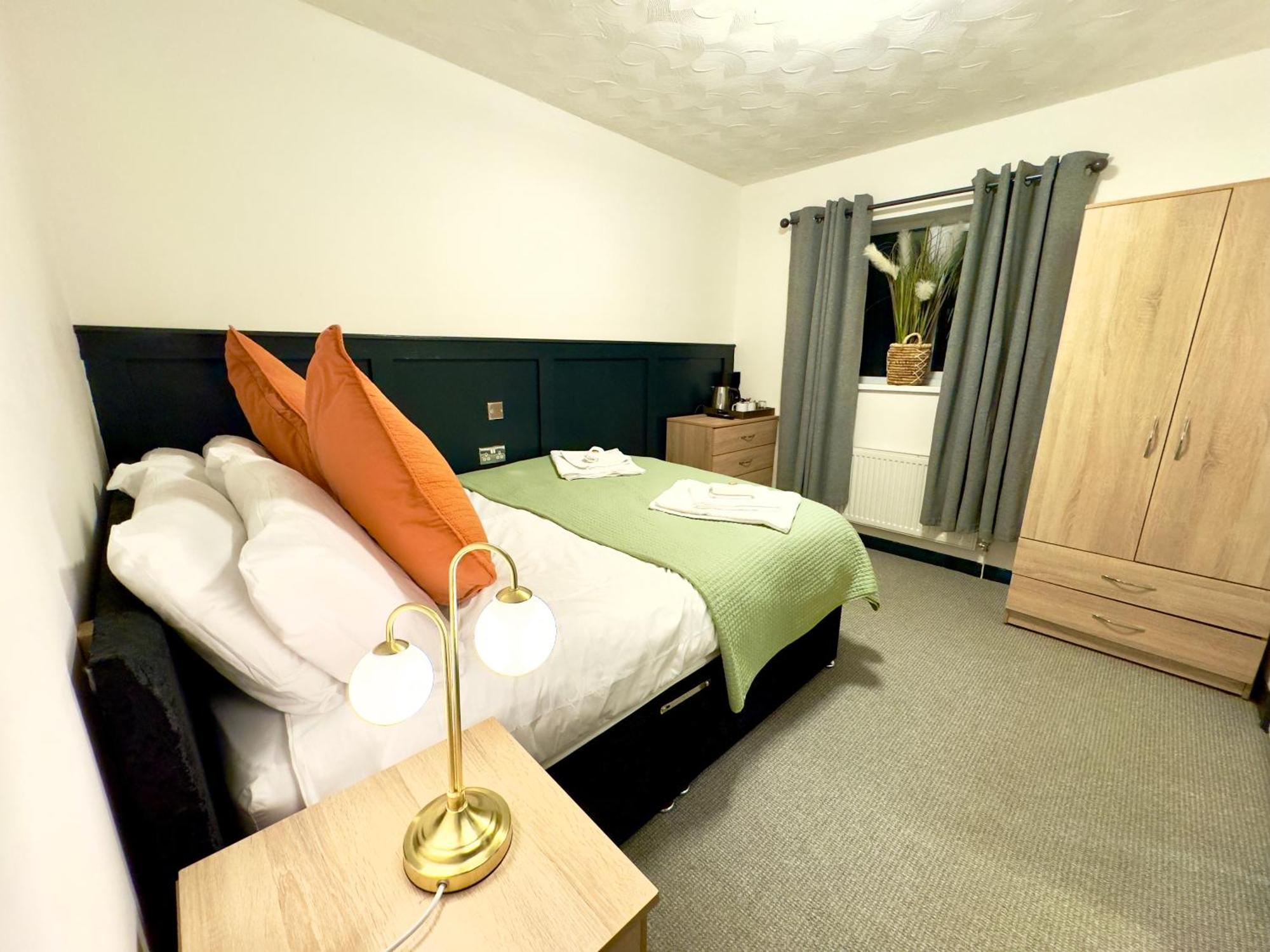 Coastal Park Accommodation Llanelli Buitenkant foto