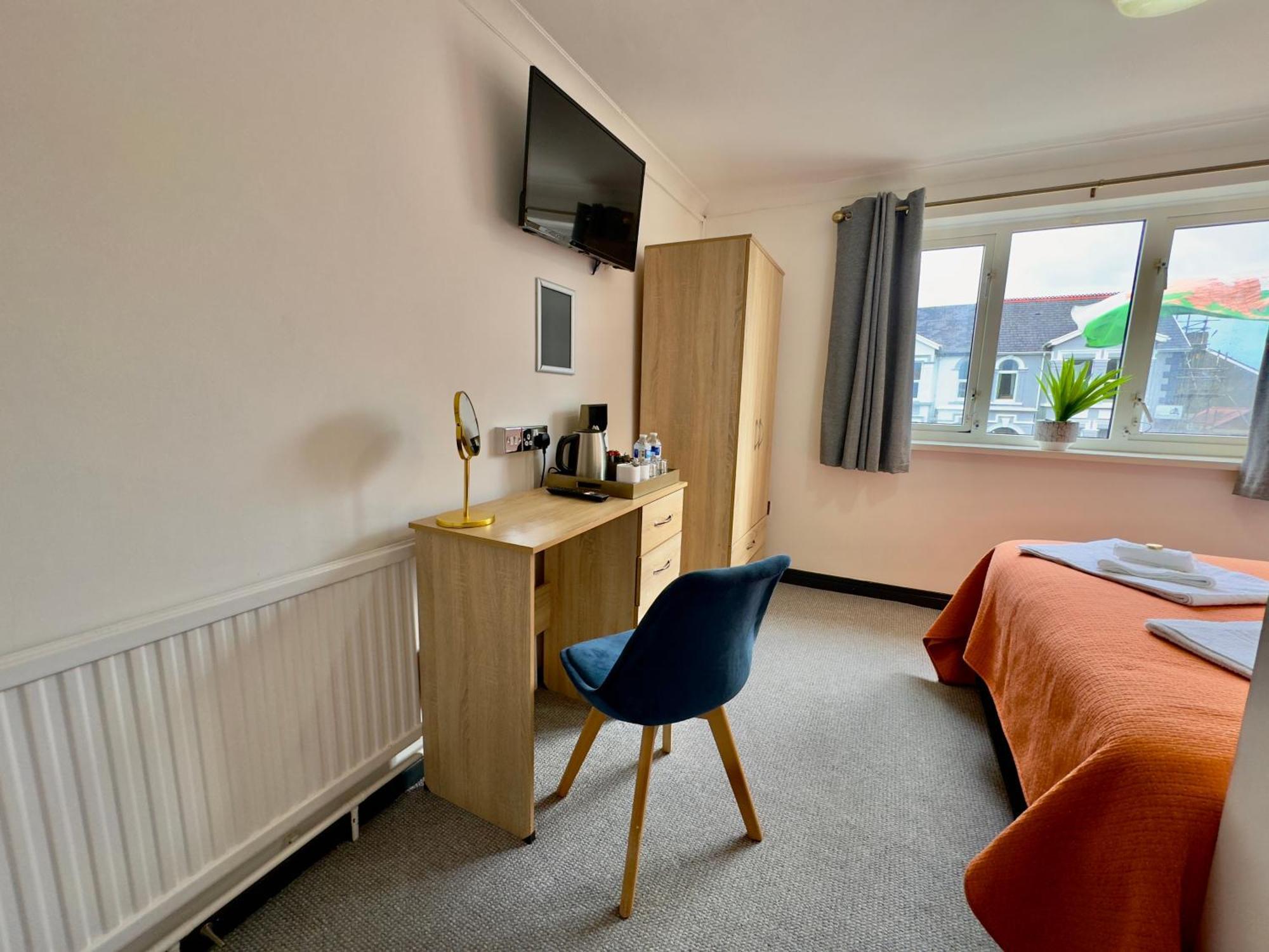 Coastal Park Accommodation Llanelli Buitenkant foto
